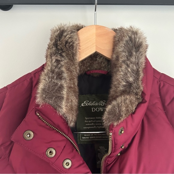 Eddie Bauer Medium Goose Down Faux Fur Trim Burgundy Puffer Vest - Picture 3 of 12